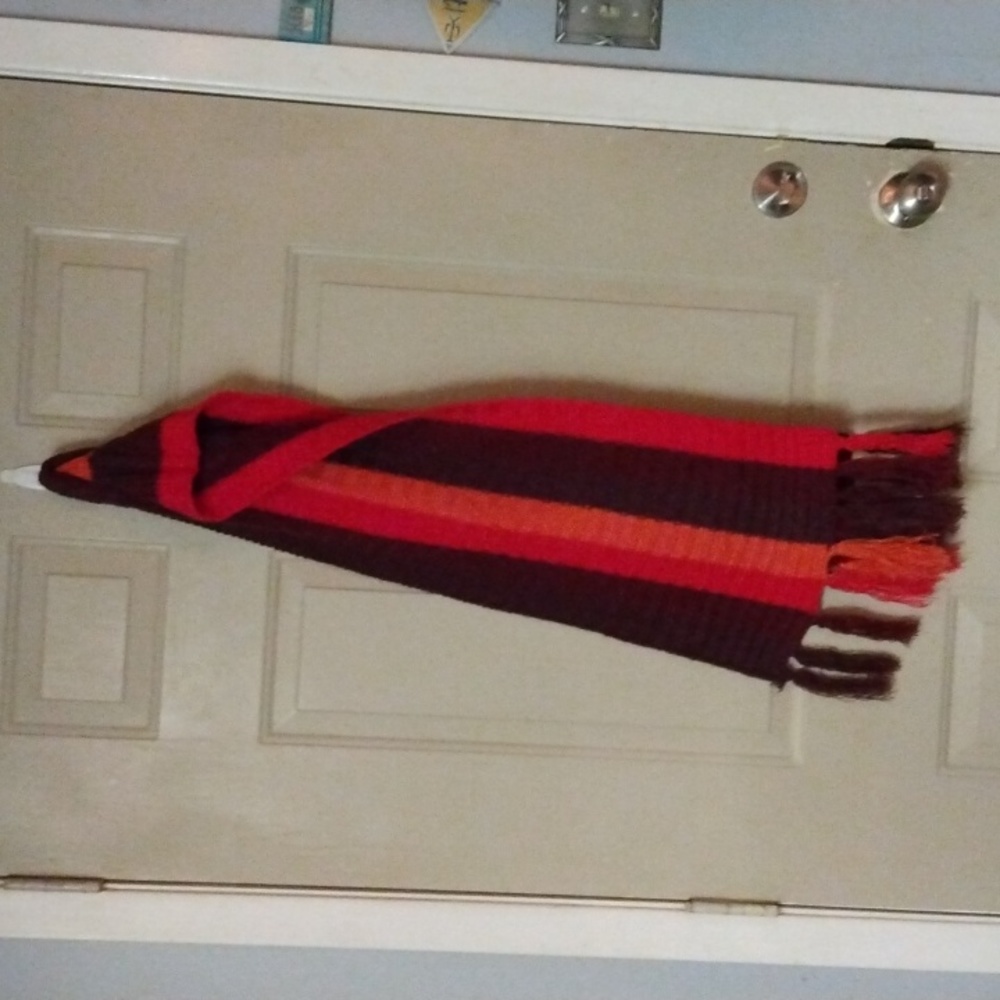 Long knitted scarf